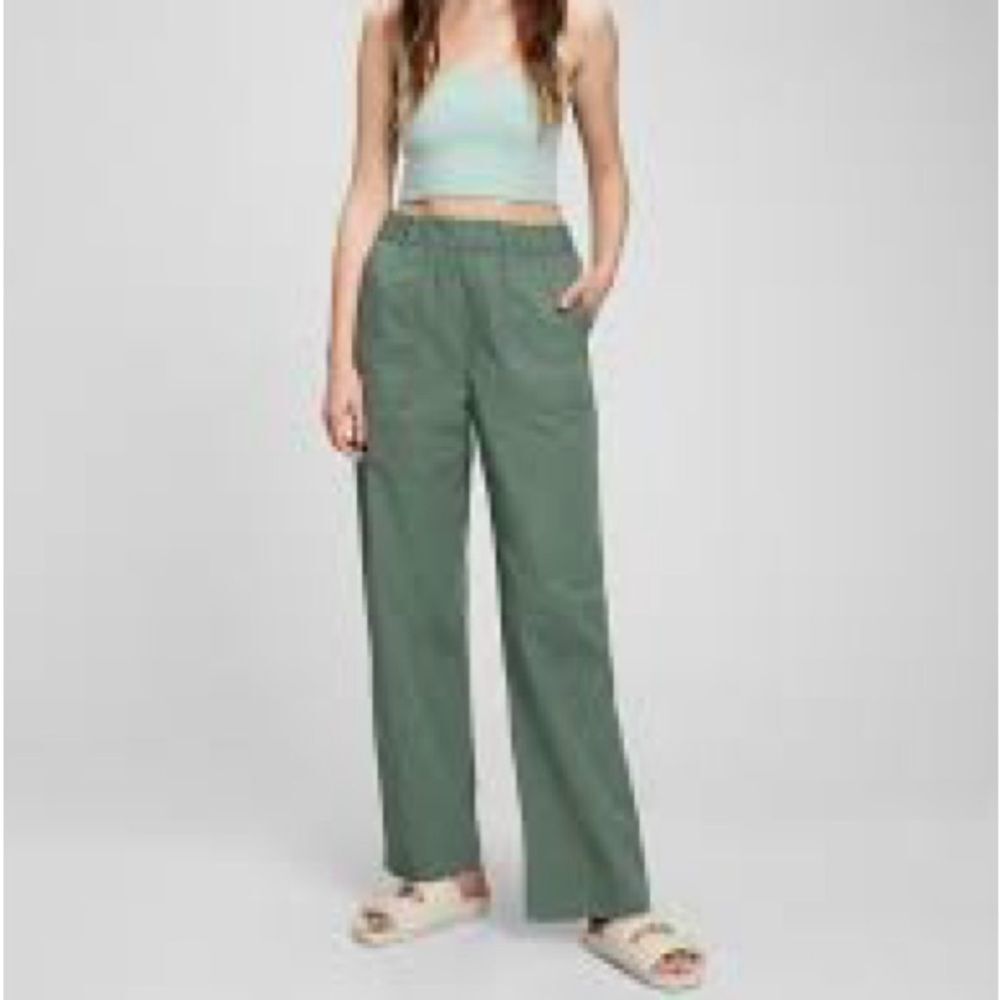 Gap Off Duty Khaki Army Green Cotton Nylon Blend Casual Pants Medium